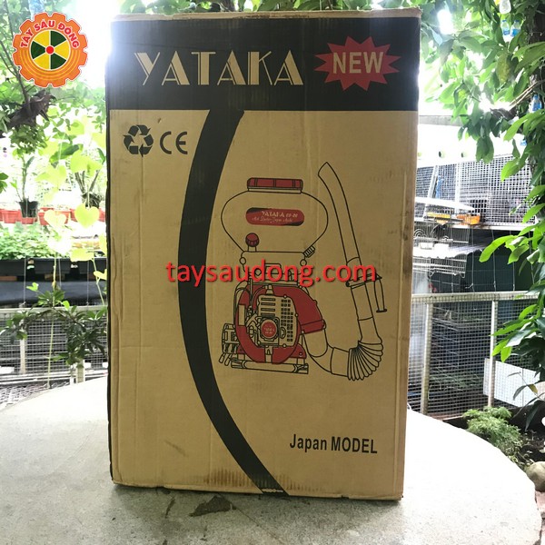 Máy xạ phân giá rẻ Yataka CS-26 Máy xạ phân giá rẻ Yataka CS-26