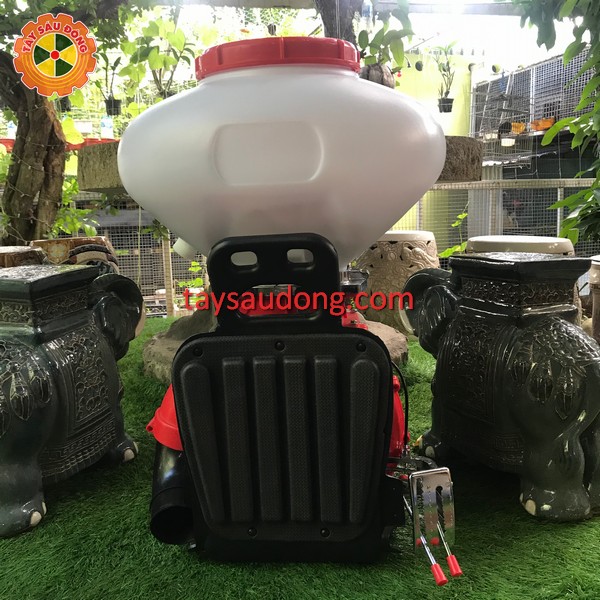 Máy phun phòng dịch giá tốt Yataka CS-43 đỏ đen Máy phun phòng dịch giá tốt Yataka CS-43 đỏ đen