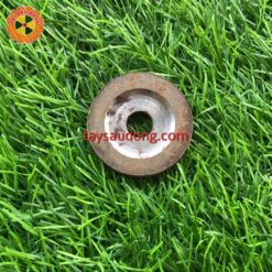 Long đền cắt cỏ